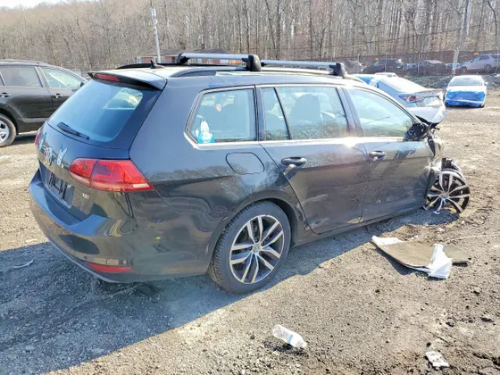 2016 Volkswagen Golf SportWagen TSI S