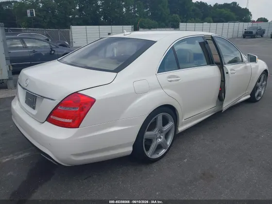2011 Mercedes-Benz S-Class S 550