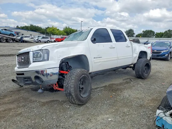 2013 GMC Sierra 1500 SLT