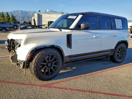 2021 Land Rover Defender X-Dynamic HSE