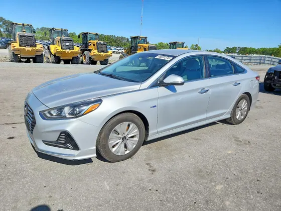 2018 Hyundai Sonata Hybrid SE