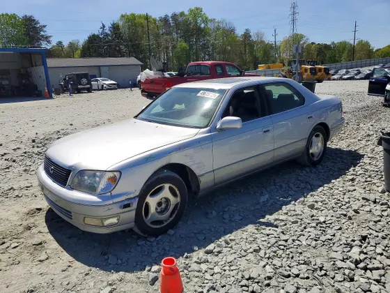 2000 Lexus LS 400 LS