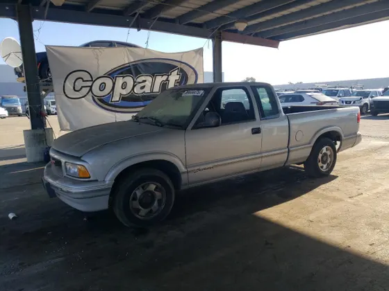 1995 GMC Sonoma SLS
