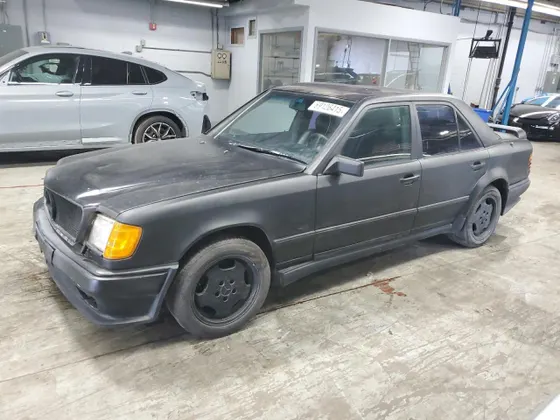 1986 Mercedes-Benz 300 Series 300E