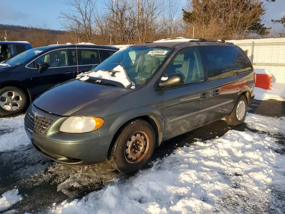 2003 Chrysler Voyager LX