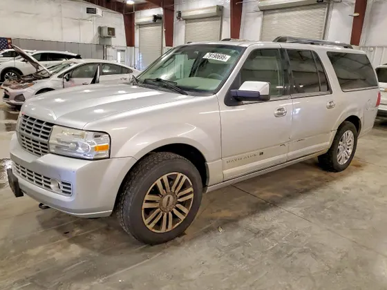 2011 Lincoln Navigator L NAVIGATOR