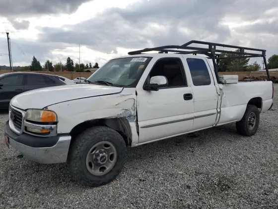 2000 GMC New Sierra 2500 SLE