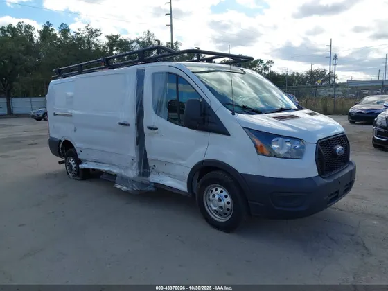 2022 Ford TRANSIT