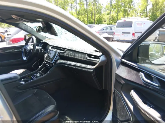 2021 Jeep Grand Cherokee L Altitude