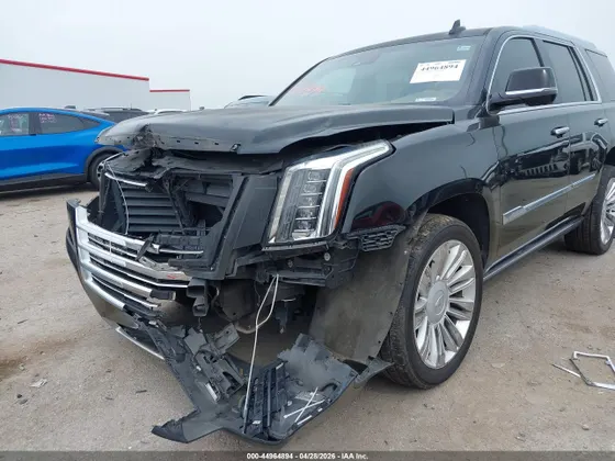 2017 Cadillac Escalade Platinum