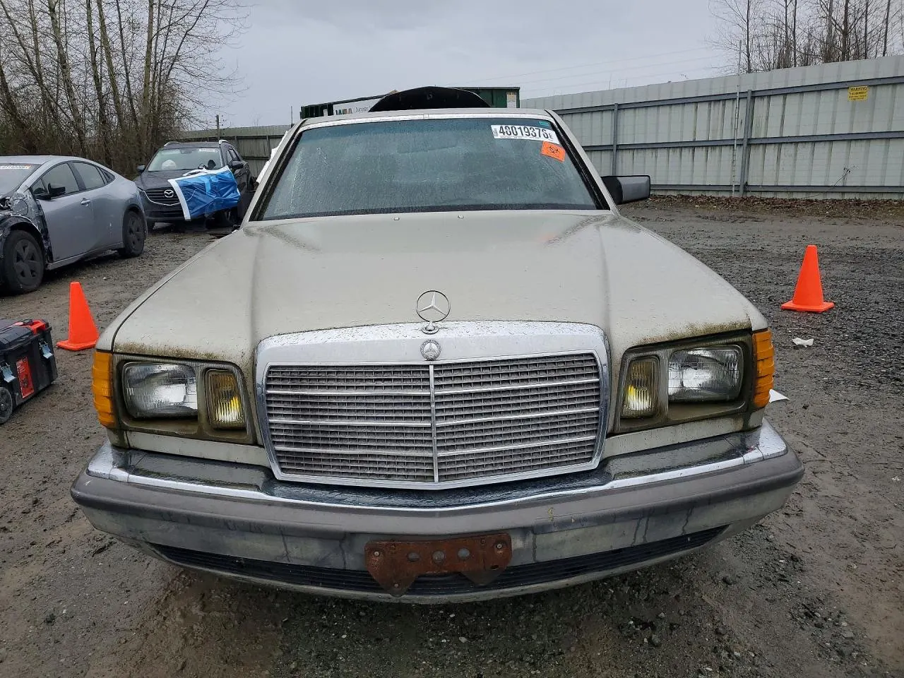 1985 Mercedes-Benz 500 Series 500SEL