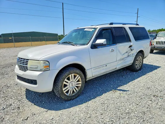 2011 Lincoln Navigator L NAVIGATOR