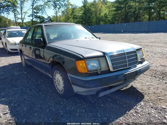 1988 Mercedes-Benz 300 Series 300E