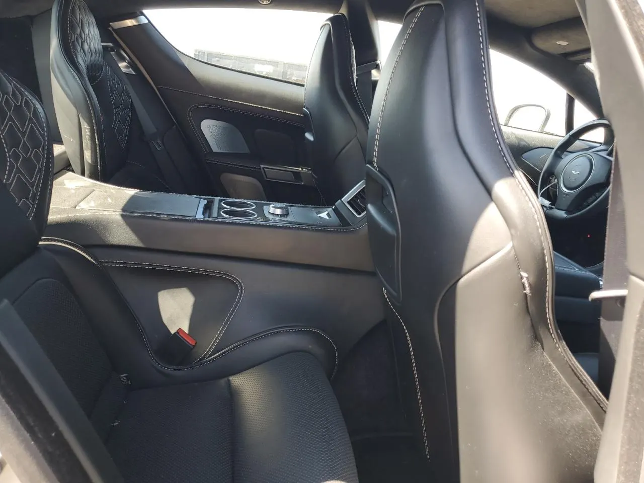 2015 Aston Martin RAPIDE S