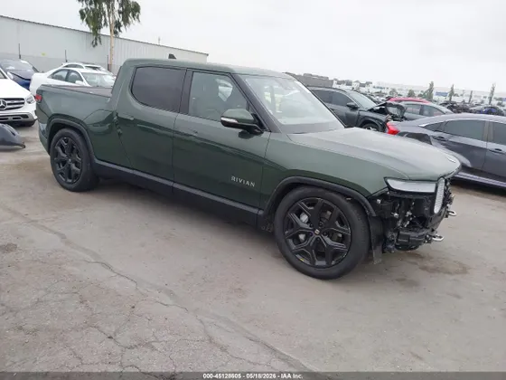 2023 Rivian R1T Adventure