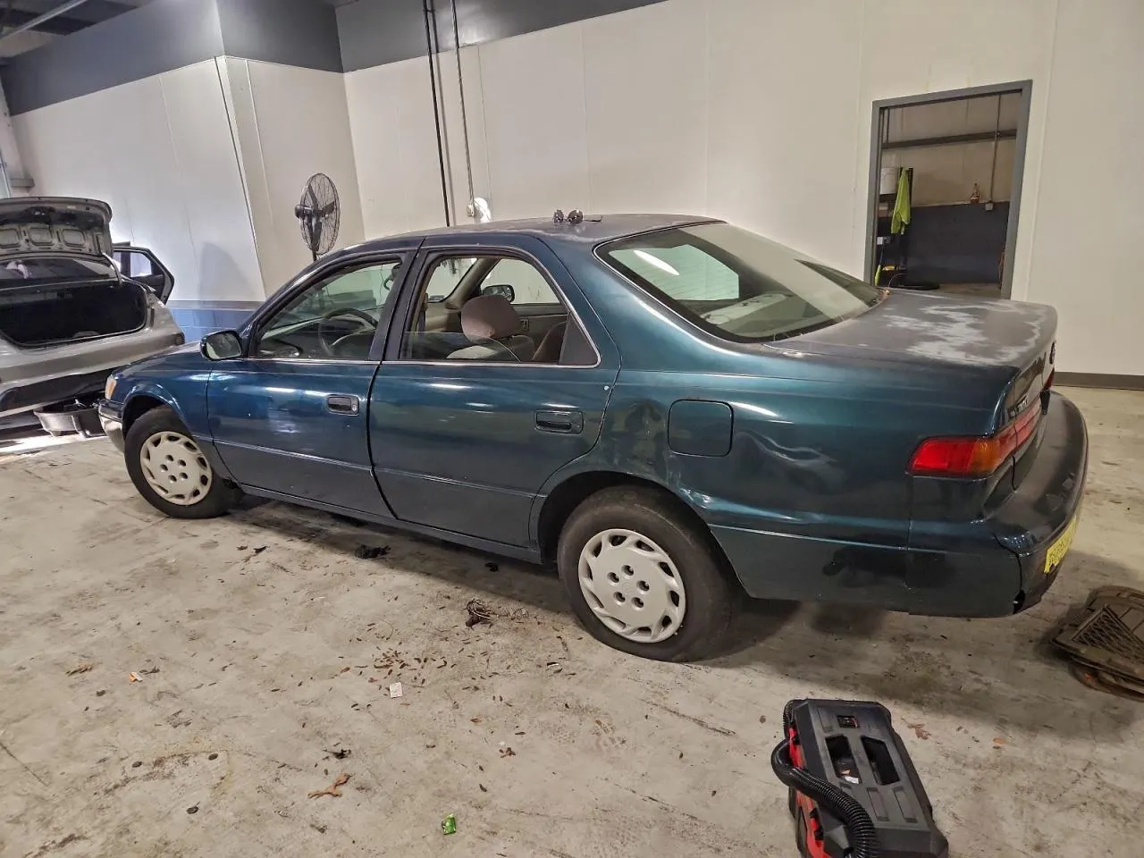 1997 Toyota Camry LE