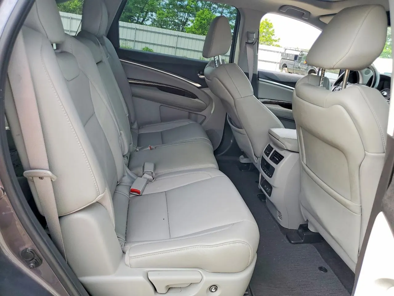 2018 Acura MDX w/Technology Pkg