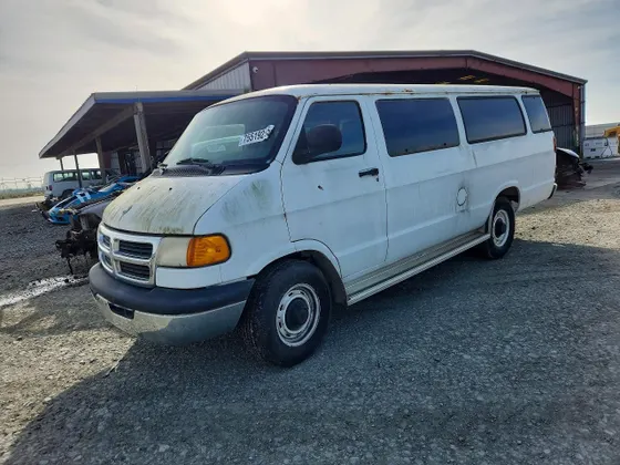2000 Dodge Ram Wagon