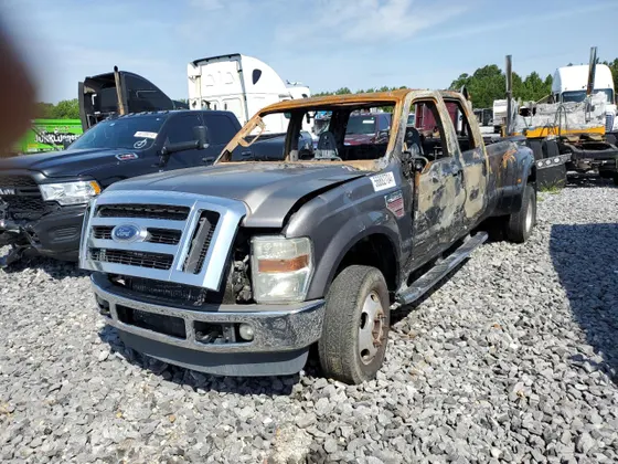 2009 Ford Super Duty F-350 DRW XL