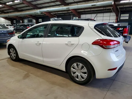 2017 Kia Forte5 LX