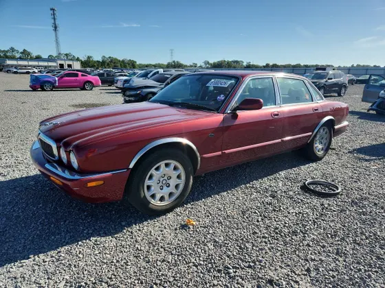 2002 Jaguar XJ XJ8