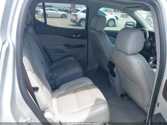2017 GMC Acadia SLT