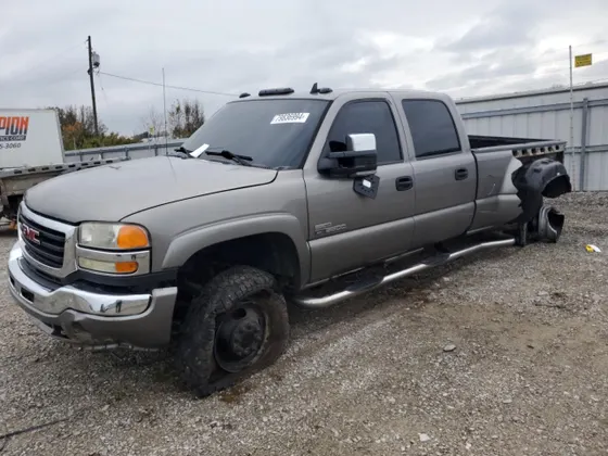 2007 GMC Sierra 3500 Classic DRW SLE2