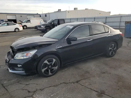 2014 Honda Accord Plug-in Hybrid PLUG-IN HYBRID