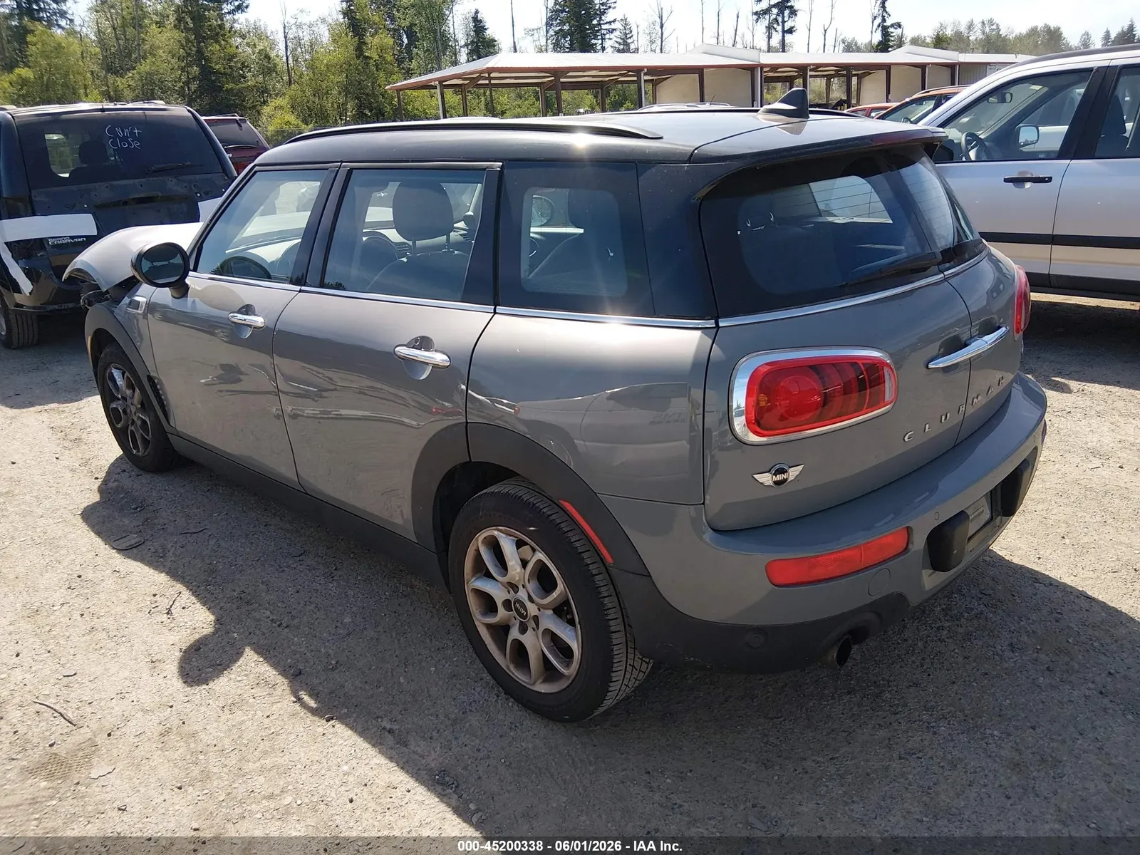 2016 MINI Cooper Clubman COOPER