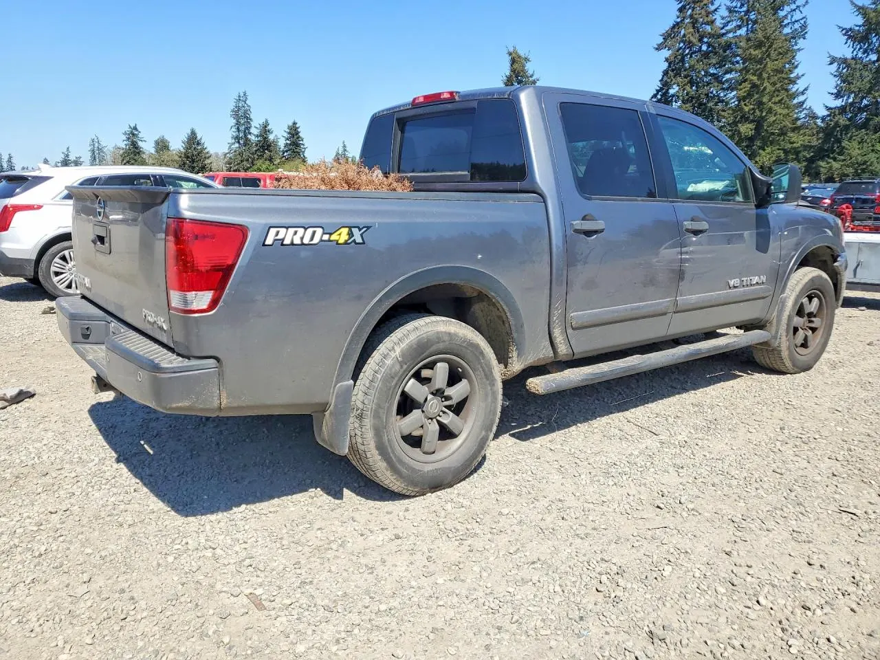 2015 Nissan Titan SL
