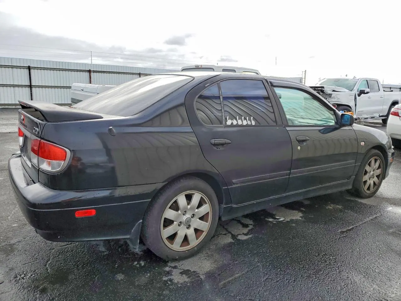 2002 INFINITI G20 Luxury