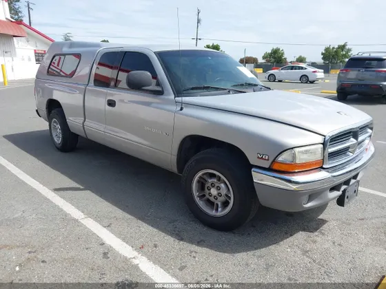 2000 Dodge Dakota Sport