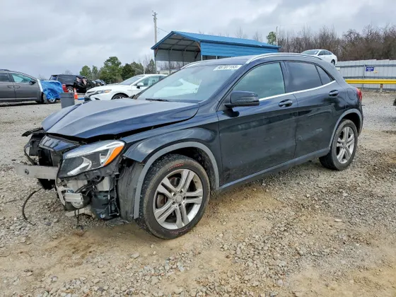 2015 Mercedes-Benz GLA-Class GLA 250