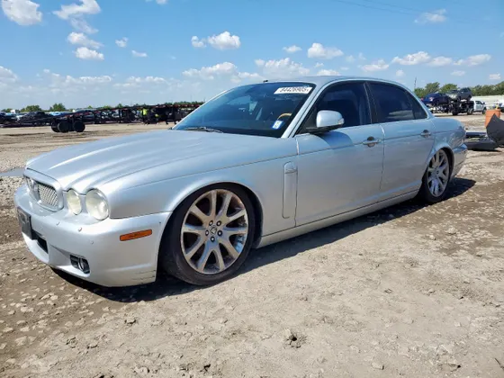 2008 Jaguar XJ XJ8