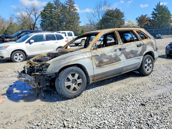 2005 Chrysler Pacifica Touring