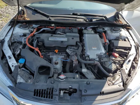 2014 Honda Accord Plug-in Hybrid PLUG-IN HYBRID