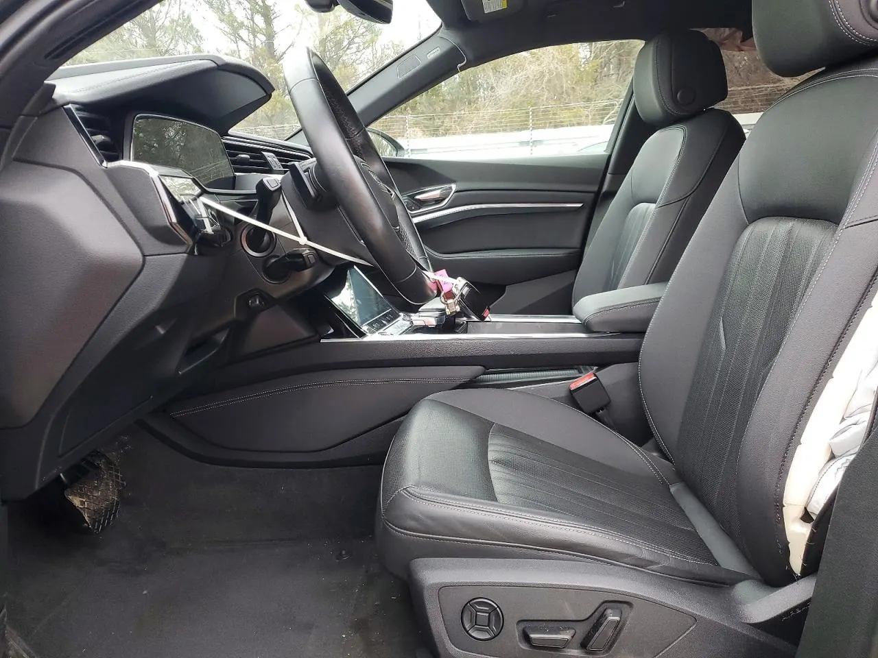 2024 Audi Q8 e-tron Sportback S line Premium Plus