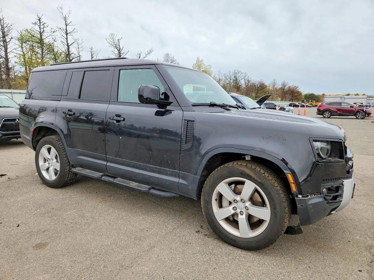 2025 Land Rover Defender S