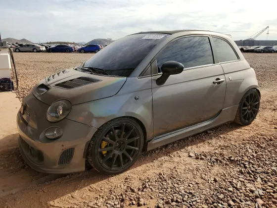 2014 FIAT 500c GQ Edition