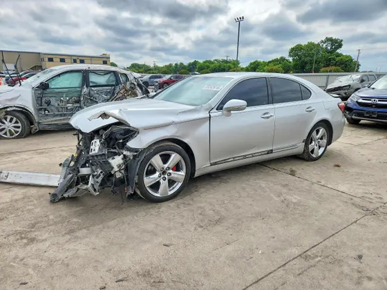 2010 Lexus LS 460 LS