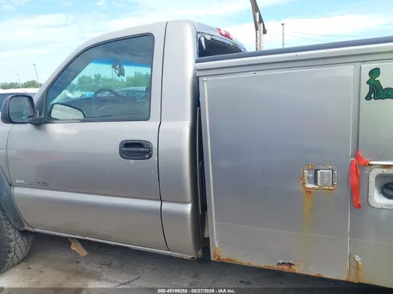 2003 GMC Sierra 2500 SL