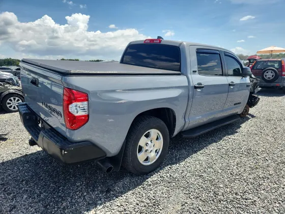 2021 Toyota Tundra 2WD SR5