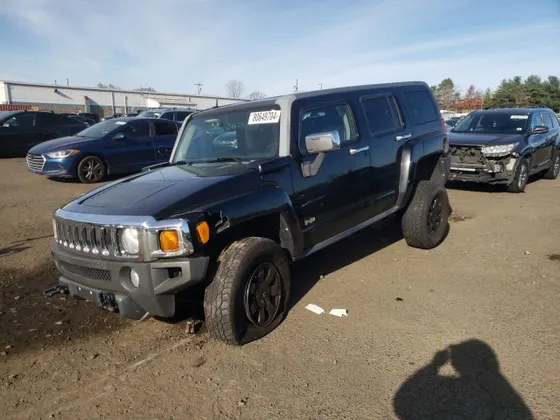 2010 HUMMER H3 SUV Luxury