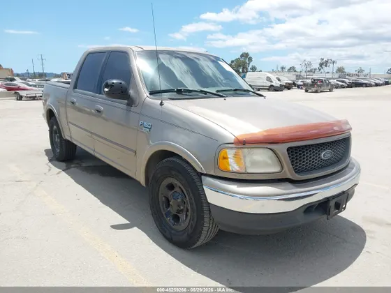 2001 Ford F-150 SuperCrew XLT