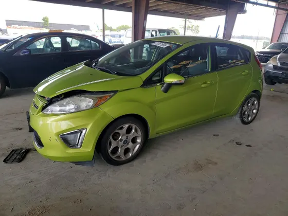 2013 Ford Fiesta Titanium