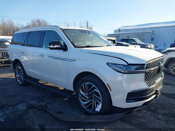2025 Lincoln Navigator Reserve
