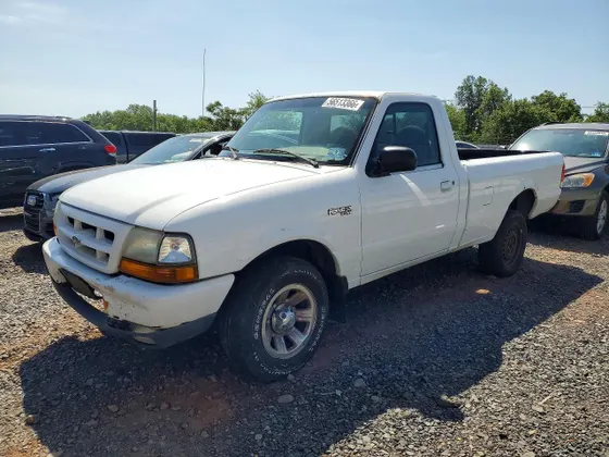 2000 Ford Ranger XL
