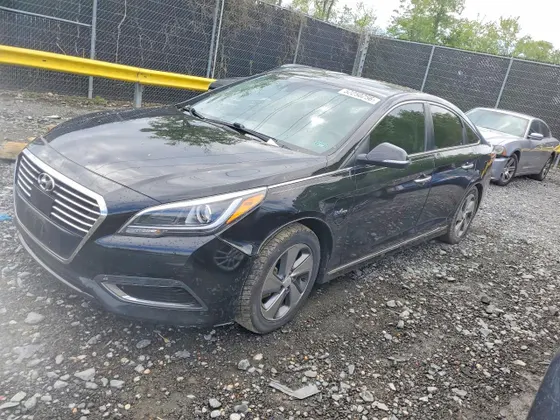 2017 Hyundai Sonata Plug-In Hybrid Limited
