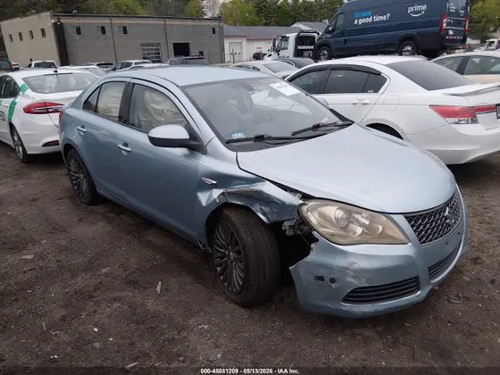 2011 Suzuki Kizashi SE