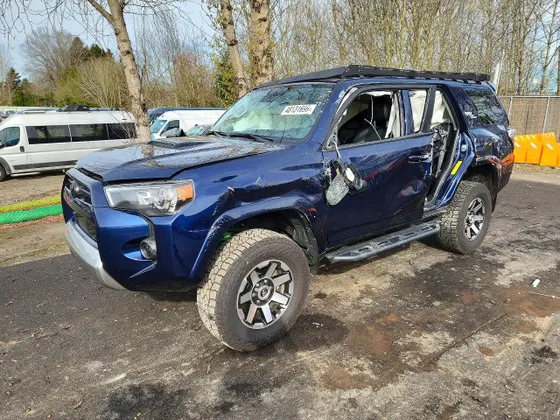2024 Toyota 4Runner TRD Off Road Premium